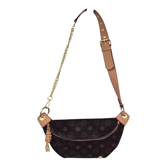 Modern + Chic Louis Vuitton Cross Body Bag Women Monogram Gold Hardware - Picture 2 of 15